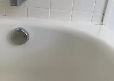 Trustworthy Bathtub Reglazing Service